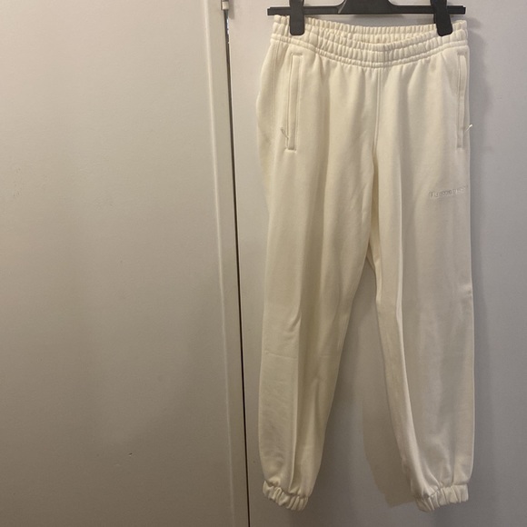 Adidas X Humanrace by Pharrell Sweatpants - Picture 3 of 6